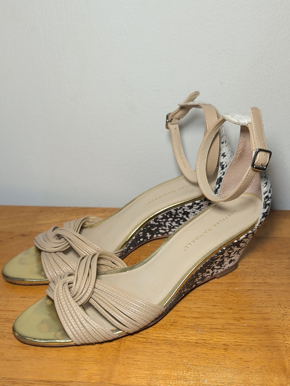 Loeffler Randall Anya Wedge Sandals Tan White Snakeskin Leather Women's Size 9.5